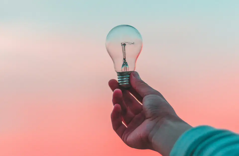 The $6 Million Banana: Viral Marketing Lessons That Will Blow Your Mind 🍌💡